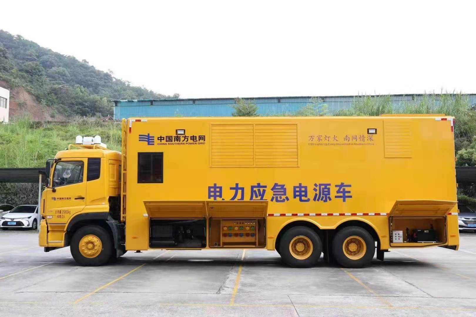 来凤安康大型柴油发电机发电车UPS电源出租租赁